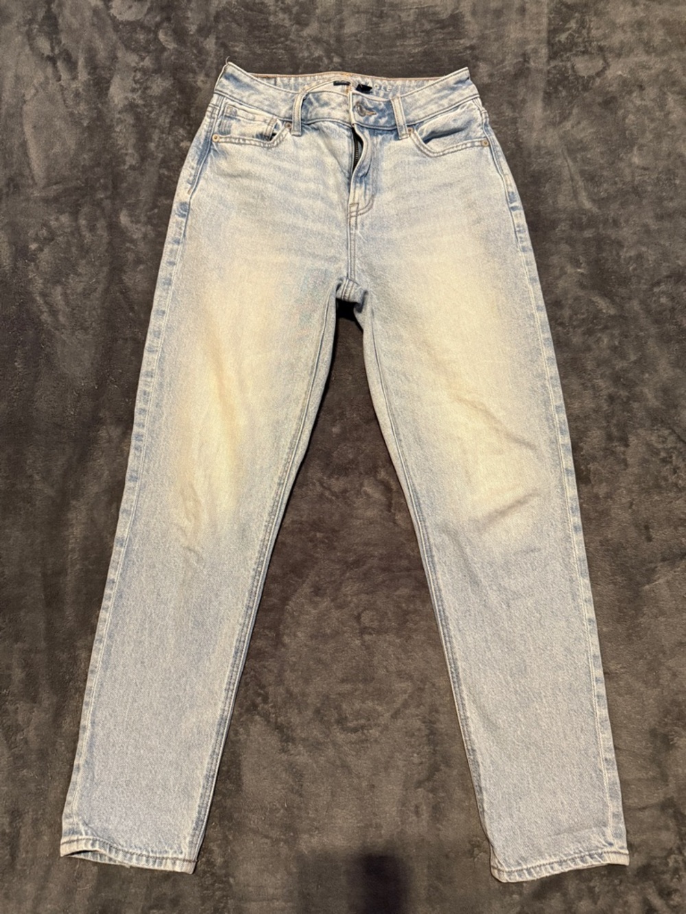American Eagle Outfitters Light Blue High-Rise Women’s Jeans